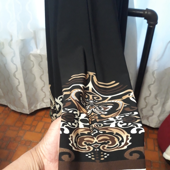 COPY - Avenue Dress - Picture 7 of 9